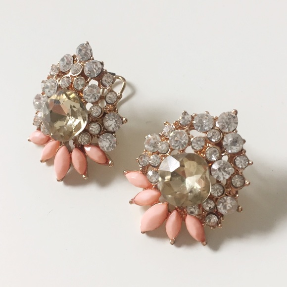 Francesca's Collections Jewelry - Glam AF Earrings ✨